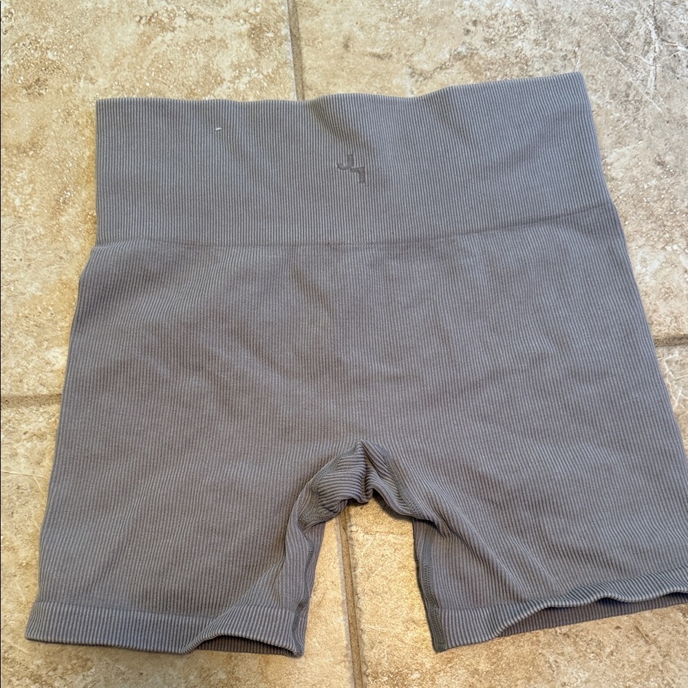 JoyLab Gray Women's Ribbed Biker Shorts NWOT